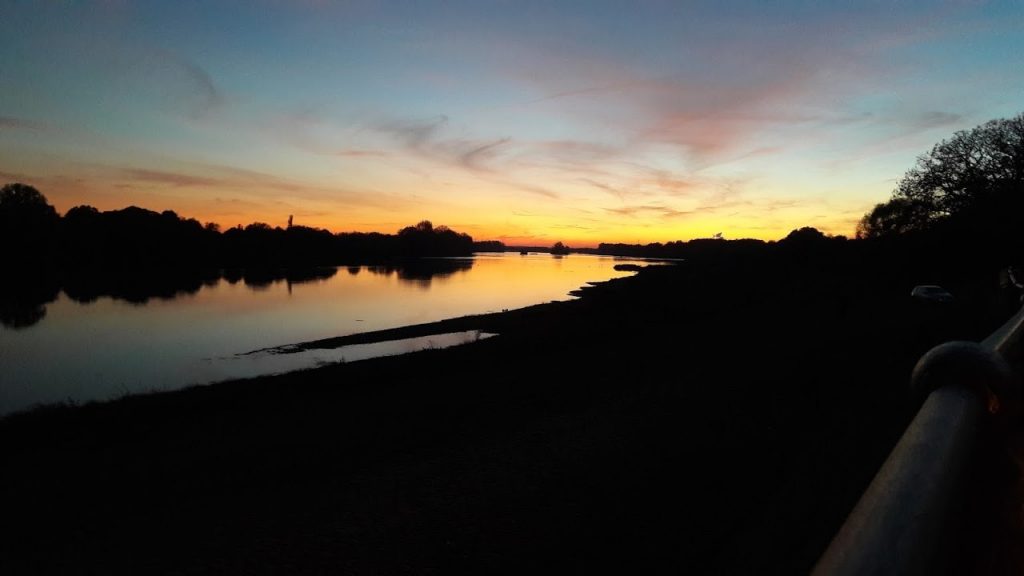 coucher de soleil à Châteauneuf-sur-Loire