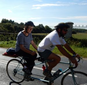 en tandem sur la Loire à vélo